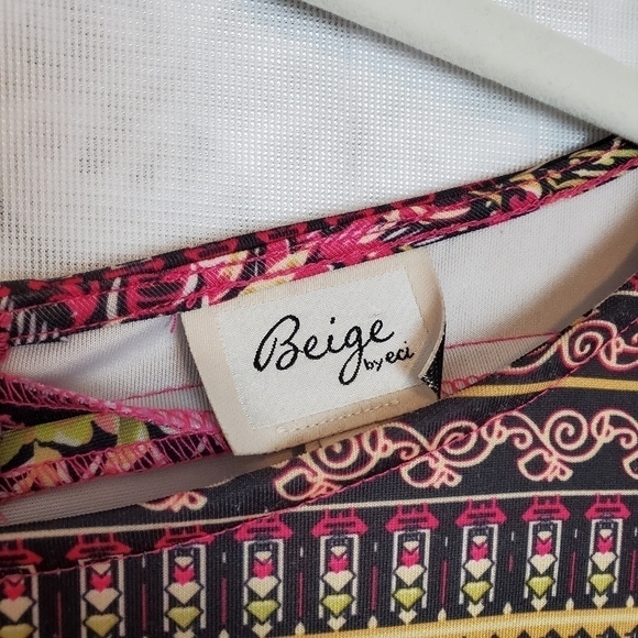 Beige by ECI Pink Paisley Printed Scuba Dress - Picture 4 of 4